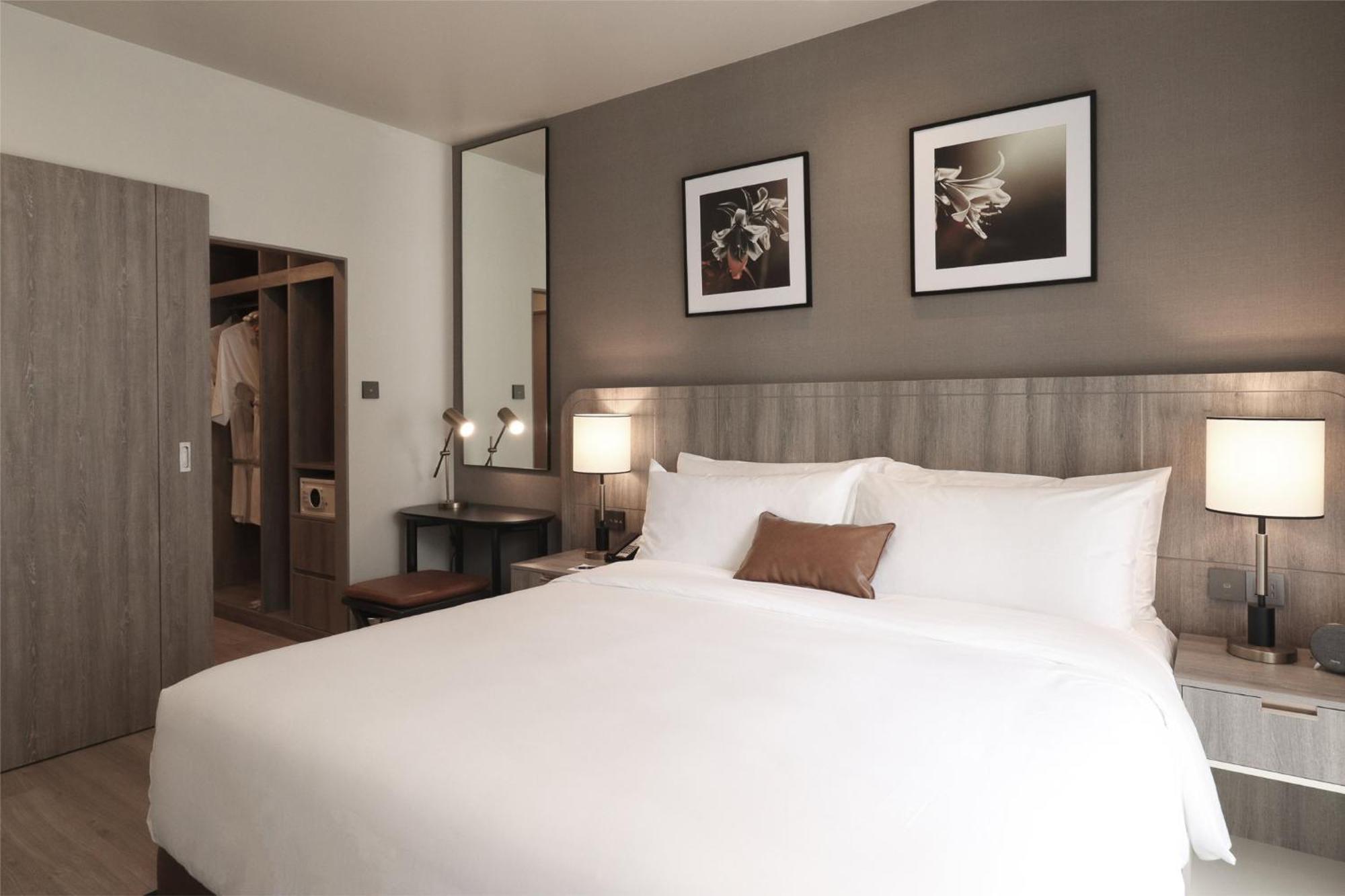 Staybridge Suites Bangkok Sukhumvit By Ihg 외부 사진
