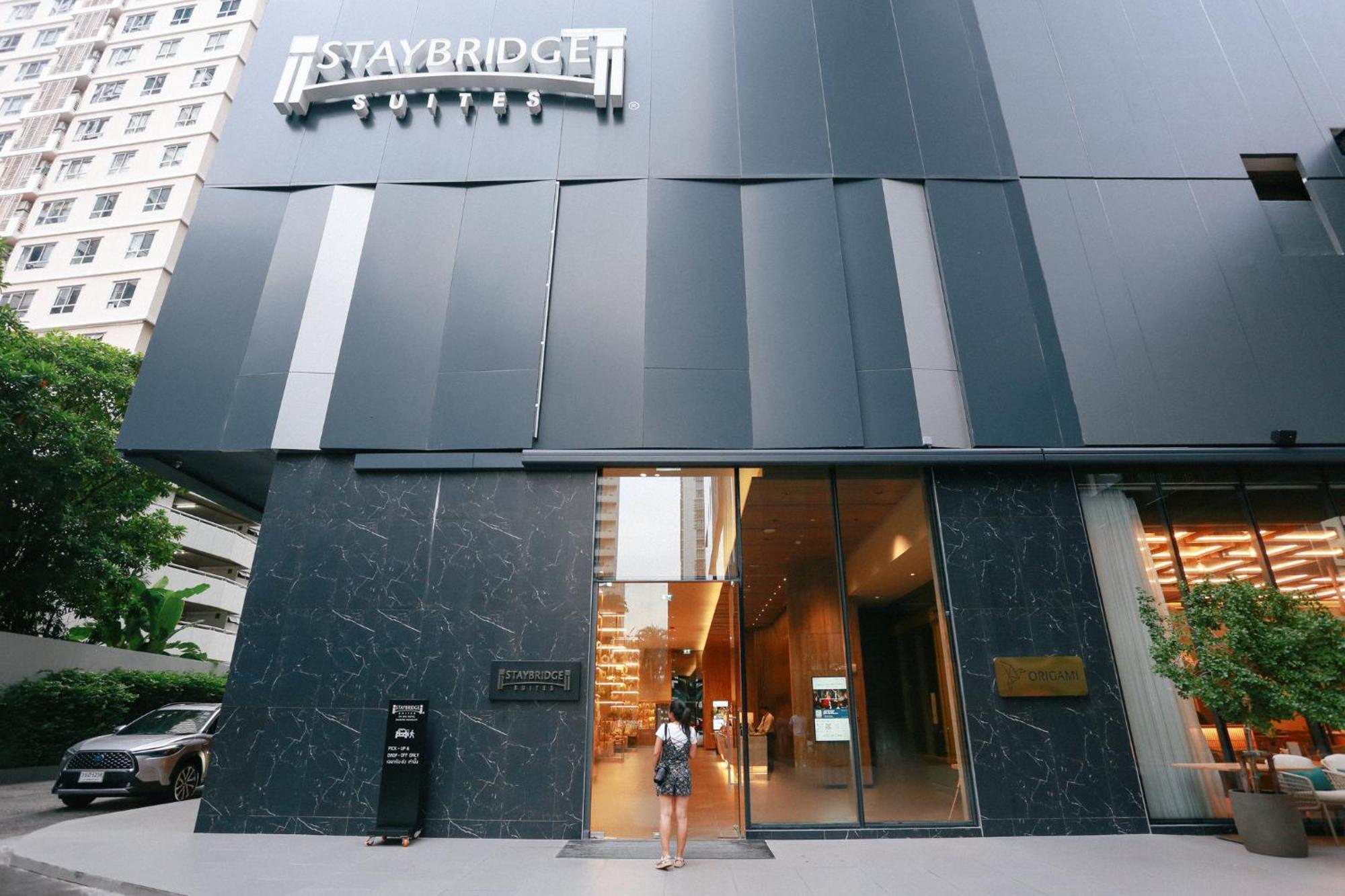 Staybridge Suites Bangkok Sukhumvit By Ihg 외부 사진