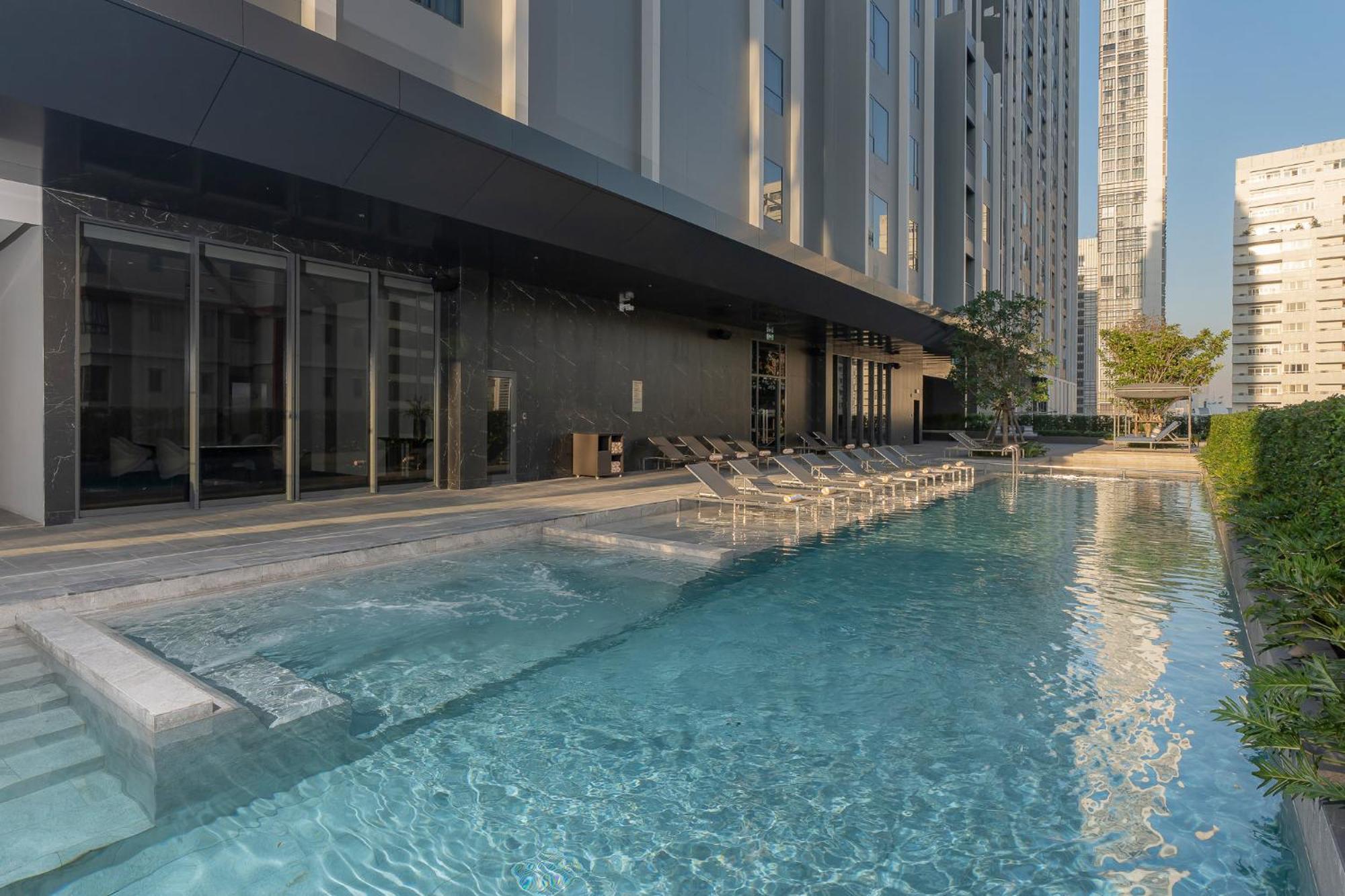 Staybridge Suites Bangkok Sukhumvit By Ihg 외부 사진
