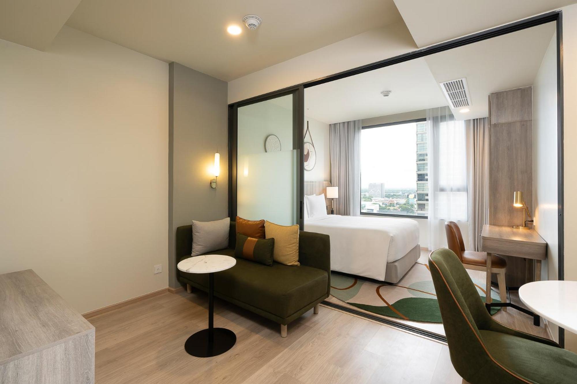 Staybridge Suites Bangkok Sukhumvit By Ihg 외부 사진