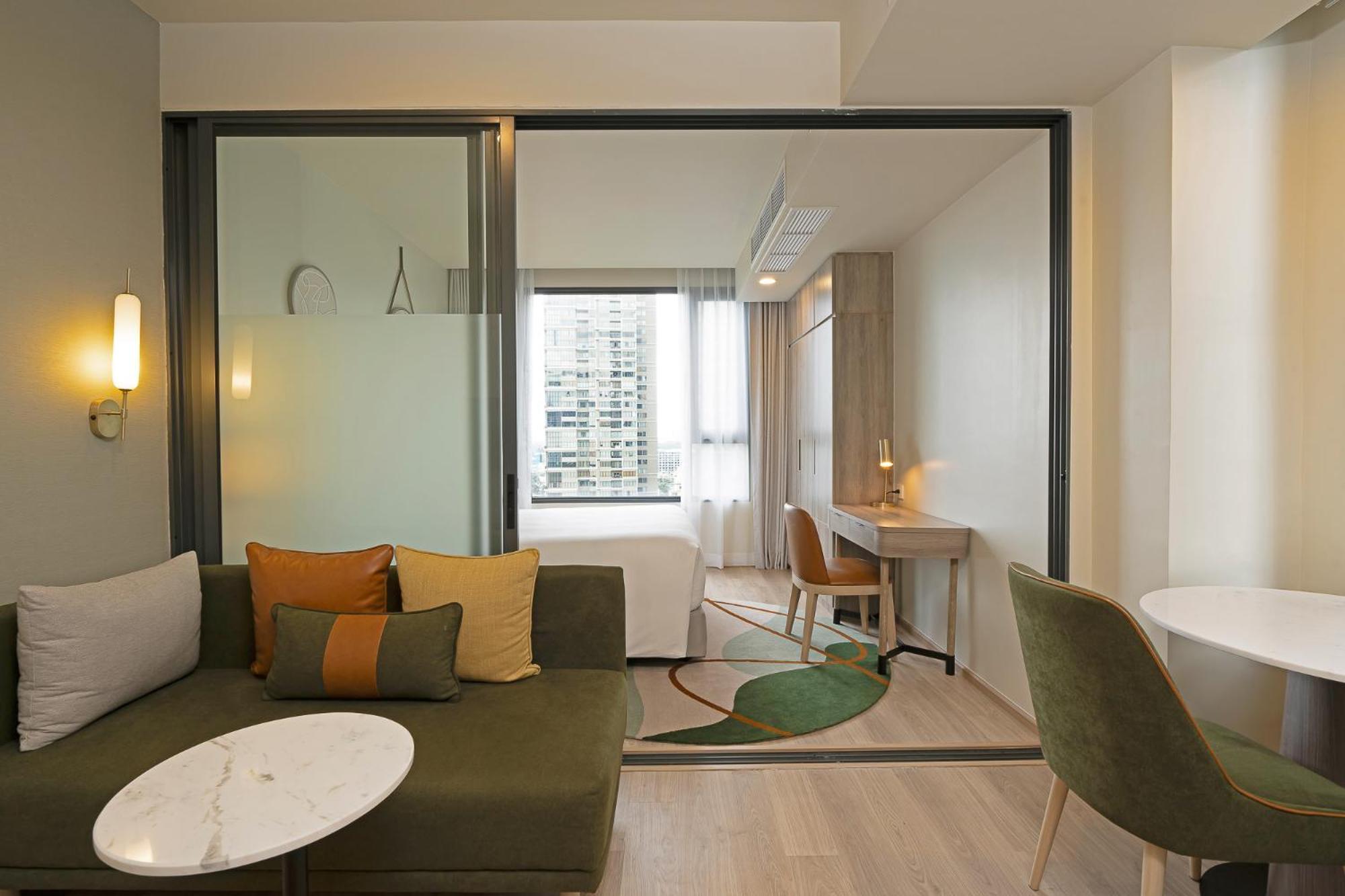 Staybridge Suites Bangkok Sukhumvit By Ihg 외부 사진
